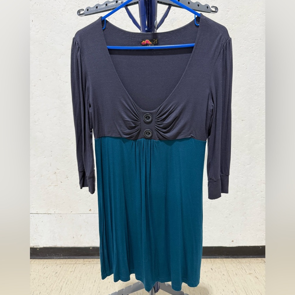 Dark Gray and Teal 3/4 Sleeves Dress